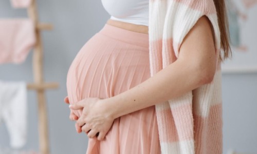 孕妇能吃珍珠草吗-孕妇可以吃珍搜啦吗网 - 网站提供孕妇可以吃些什么东西小常识、孕妇可以吃蒸梨吗